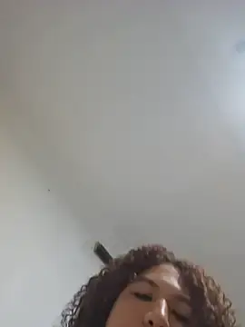 Stripchat Live Porn of lilith_isabella25