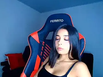 Stripchat Sex Cam of Rousse_violett