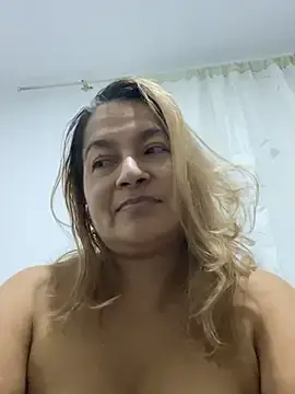 Stripchat Nude Webcam of Jlo_69