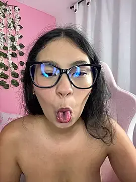 Stripchat Best Webcam of melody_flowers18