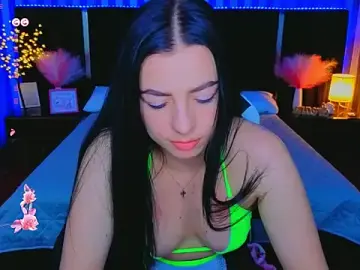 Stripchat Live Sex Cam of KitnissKiss