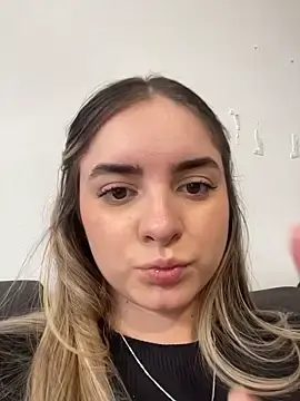 Stripchat Sex Cam of imlindapink