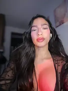 Stripchat Watch Live Sex Cams of DulceLenns