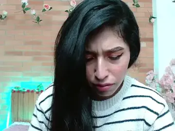Stripchat Nude Webcam of adriscute