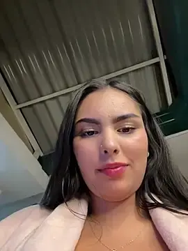 Stripchat Watch Live Sex Cams of Maddy_Rouse_