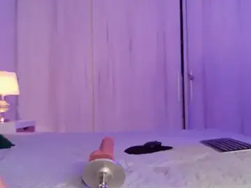 Stripchat Best live sex cam show of mia_hank