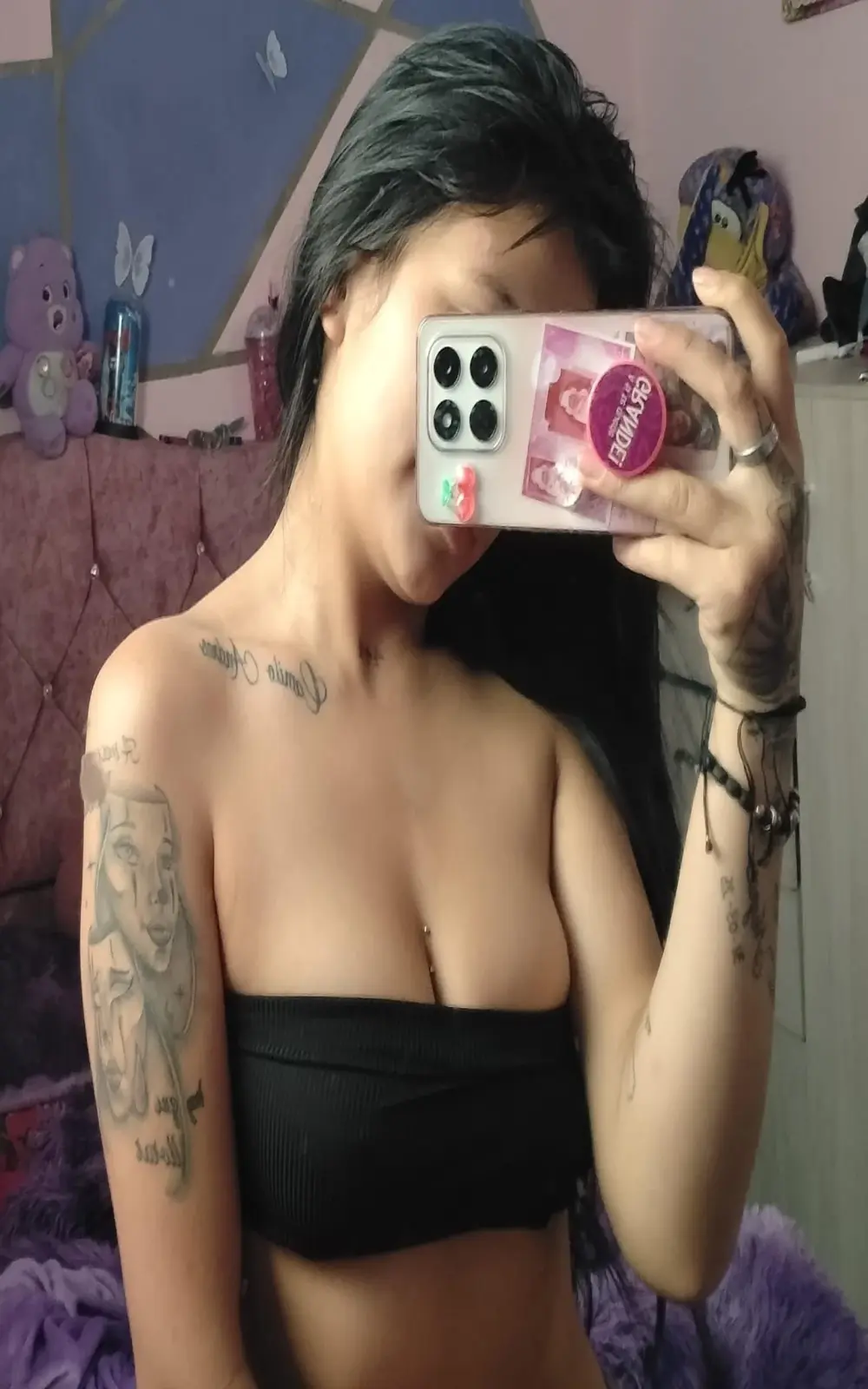 Nicolee_Saint