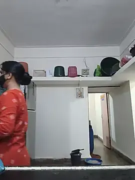 Stripchat Sex Cam of spasyQueen69