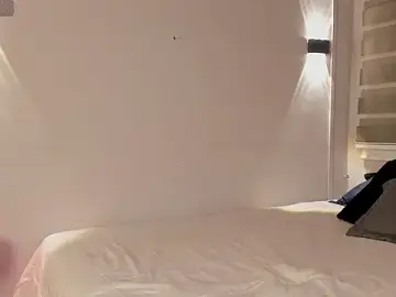 Stripchat Live Sex of Lara_reynolds_