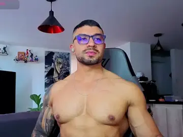Stripchat Best live sex cam show of Michael_Diamond