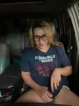 Stripchat Live Sex Cam of mayra_mayhem