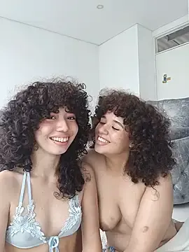 Stripchat Private Sex Chat of Chloe_and_Violeta