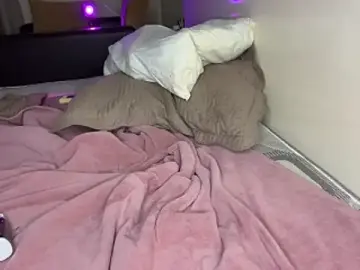 Stripchat Nude Webcam of Eric_Dark