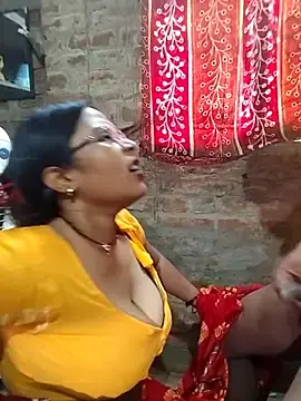 Stripchat Nude Webcam of Hey_Shiri_Bhabhi