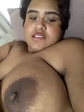 Stripchat Live Sex Cam of yuliht1
