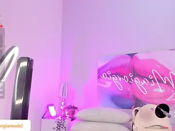 Stripchat Free Porn Cam of Miagiorgia_