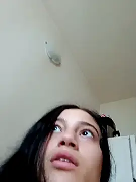 Stripchat Free Live Porn of Virgin_Pussy_Love