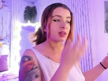 Stripchat Watch Live Sex Cams of Naomy_tay1