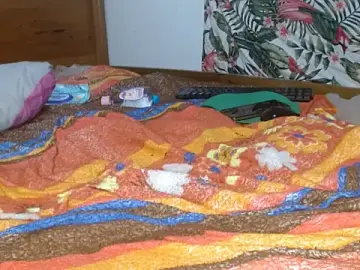 Stripchat Live Sex Cam of smallalyross