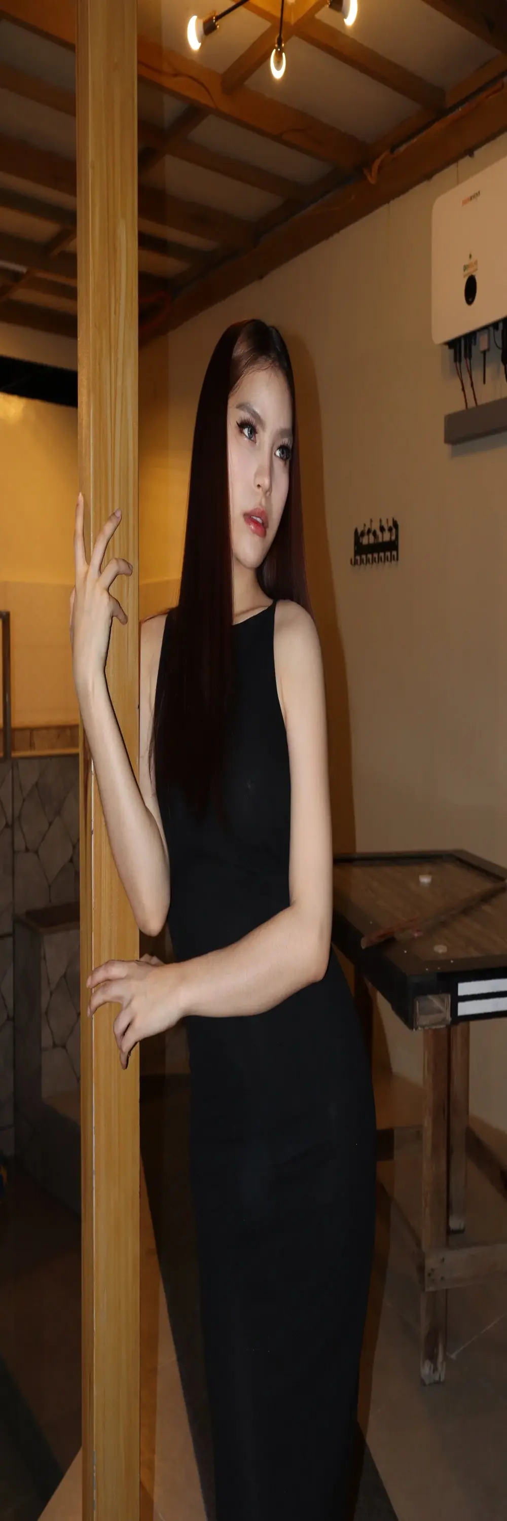Alluring_Christie