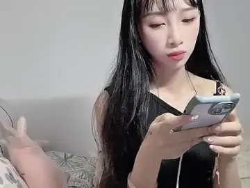 Stripchat Adult Webcam of Lili-2