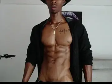 Stripchat Live Sex of drake_brwon_23