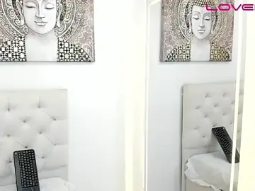 Stripchat Nude Webcam of Chirs_Arthus