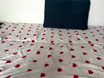 Stripchat Live Sex Cam of TwoCharmyRay
