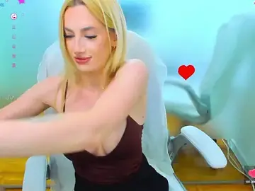 Stripchat Sex Cam of aileen_williams