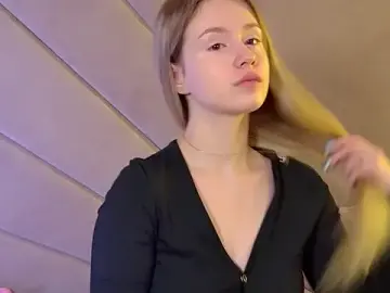 Stripchat Watch Live Sex Cams of MilanaBalmain