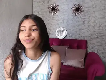 Stripchat Watch Live Sex Cams of Evagirl69