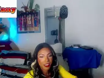 Stripchat Sex Cam of iris_goddessofthesky