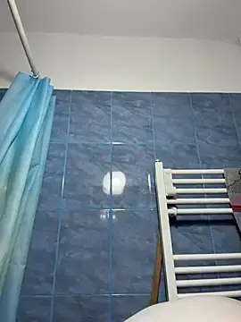 Stripchat Live Sex Cam of Pablo_Hornyguy95