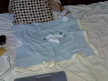 Stripchat Sex Cam of slim_mee