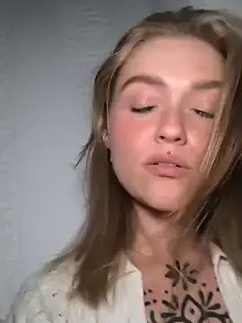 Stripchat Free Porn Cam of Goldi159