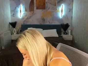 Stripchat Watch Live Sex Cams of Silen_Tori
