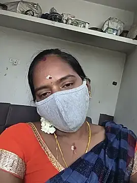 Stripchat Sex Chat of Tamil_Sangeetha