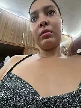 Stripchat Sex Cam of mariatudulceadiccion