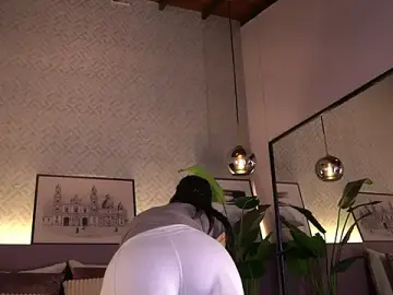 Stripchat Watch Live Sex Cams of ElleDiane