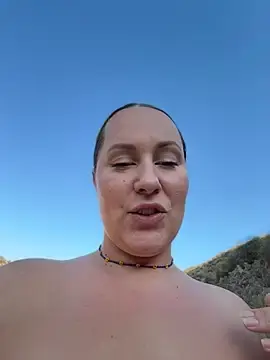 Stripchat Private Sex Chat of Mona_Plus