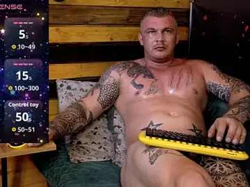 Stripchat Watch Live Sex Cams of MrrKray