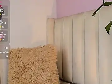 Stripchat Live Sex of Mhia_palmer