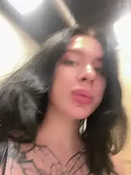 Stripchat Free Porn Cam of AlishaOfThorns
