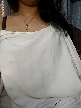 Stripchat Adult Webcam of Rina777o