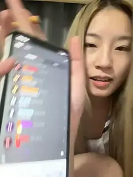 Stripchat Watch Live Sex Cams of Uugirl00