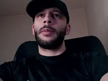 Stripchat Best Webcam of henryaxe