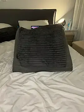 Stripchat Watch Live Sex Cams of Laurahorney_xo