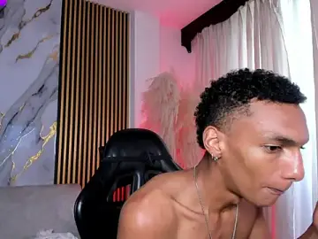 Stripchat Watch Live Sex Cams of JulienSaint