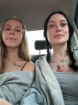Stripchat Live Porn of Melissa_crazy
