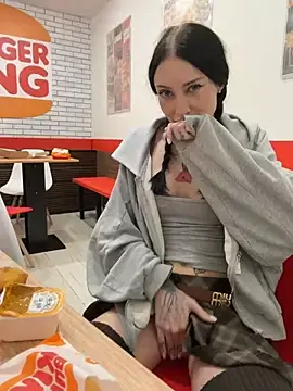 Stripchat Live Sex of Melissa_crazy